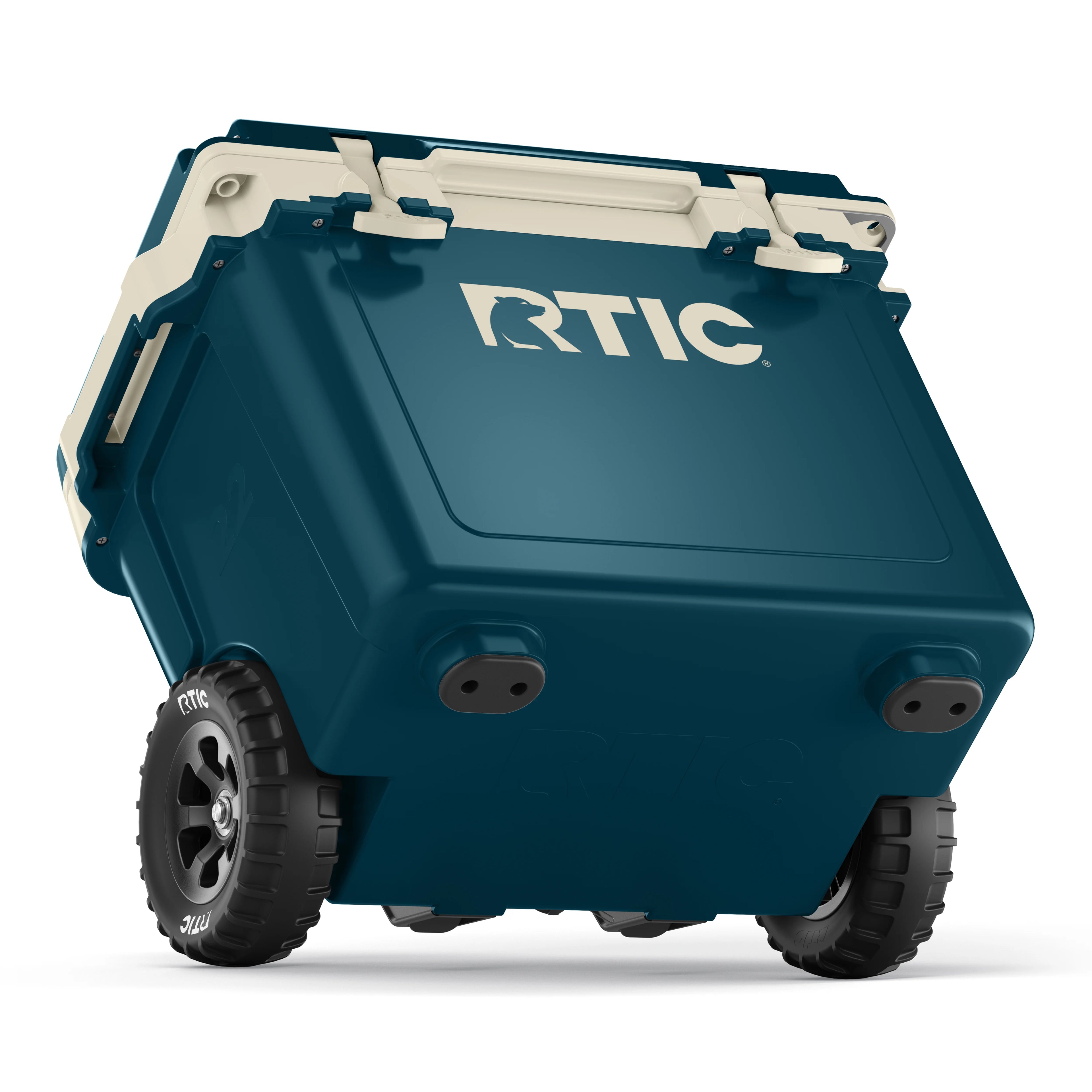 22 QT Ultra-Light Wheeled Cooler