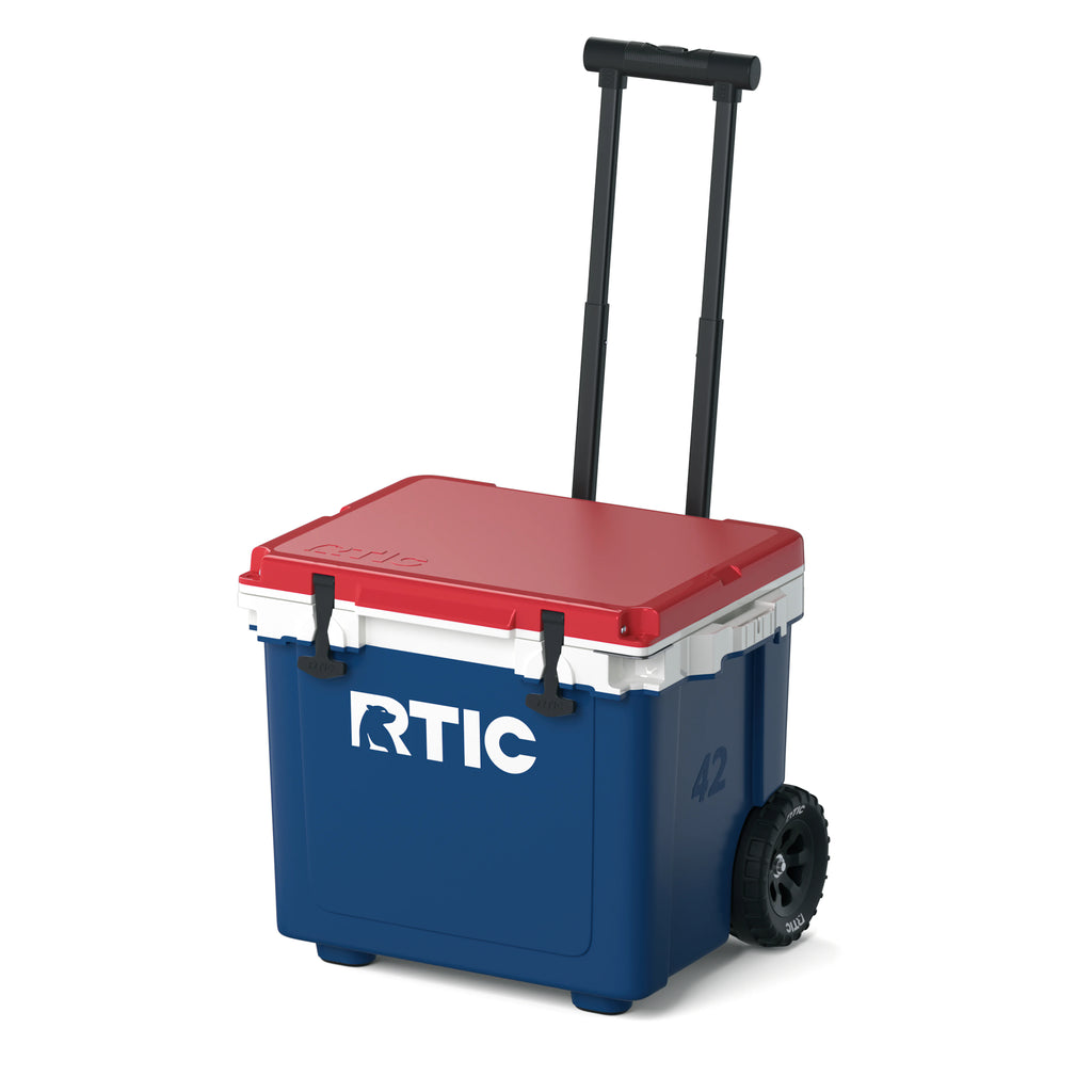 42 QT Ultra-Light Wheeled Cooler