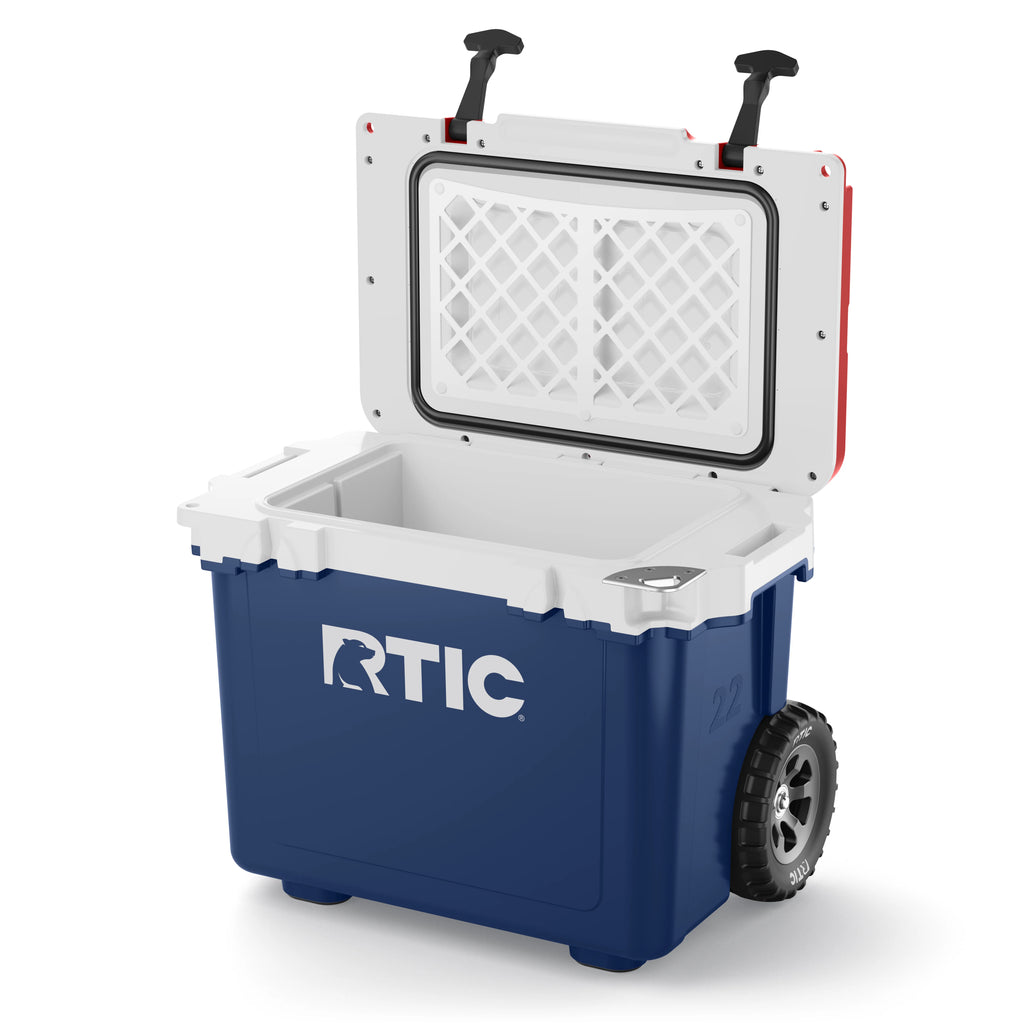 22 QT Ultra-Light Wheeled Cooler