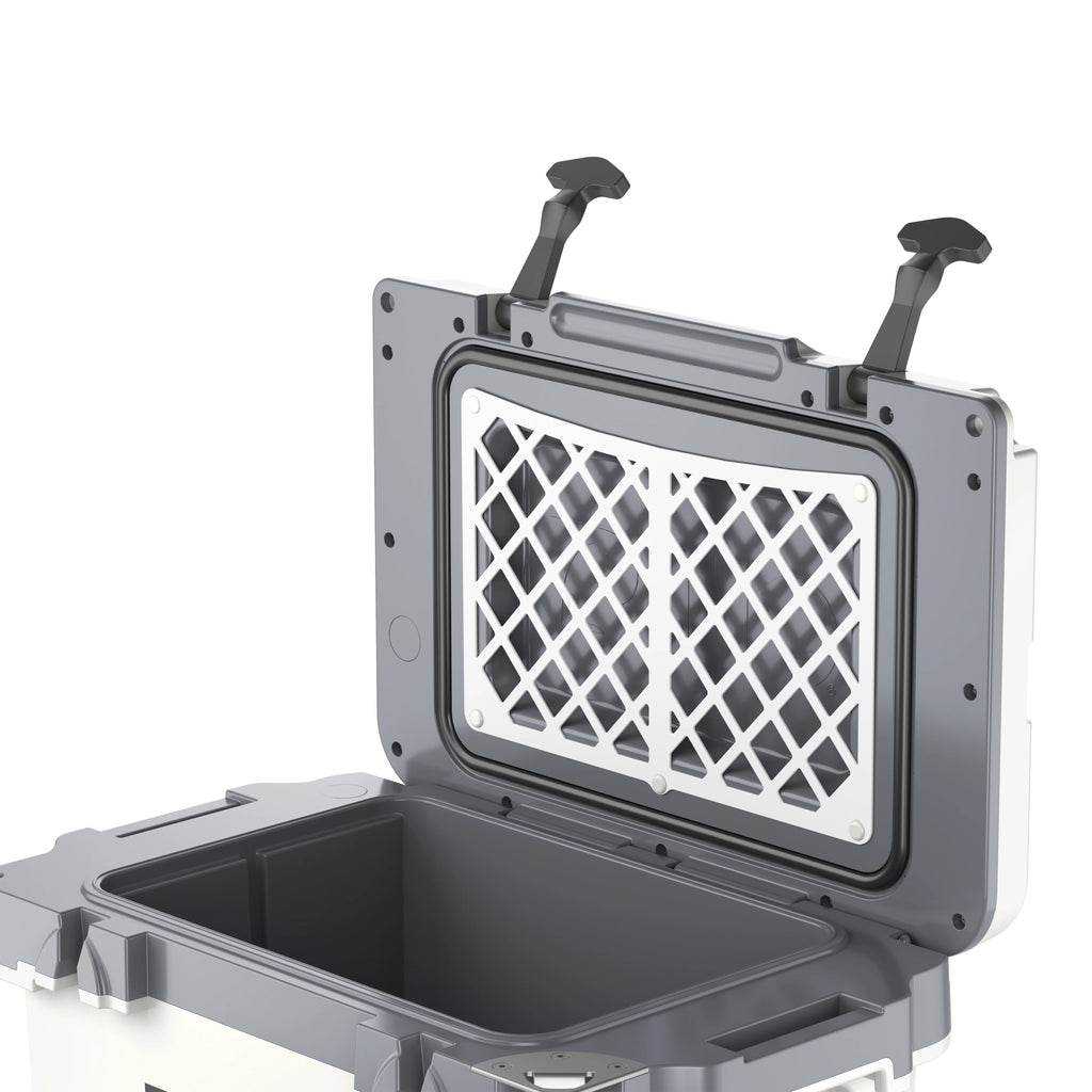 22 QT Ultra-Light Wheeled Cooler