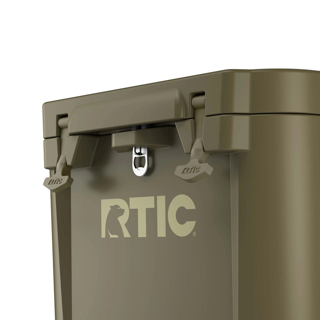 45 QT Ultra-Tough Wheeled Cooler