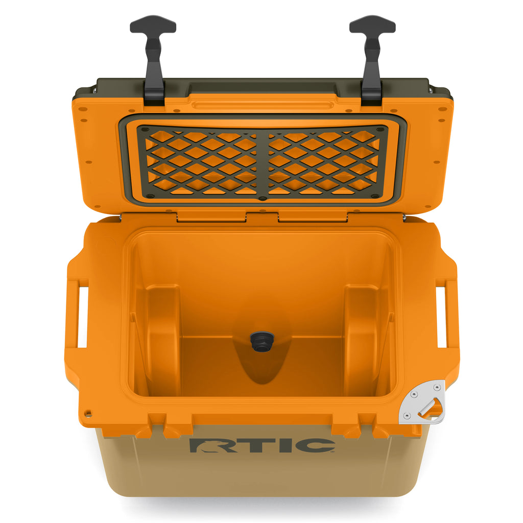 22 QT Ultra-Light Wheeled Cooler