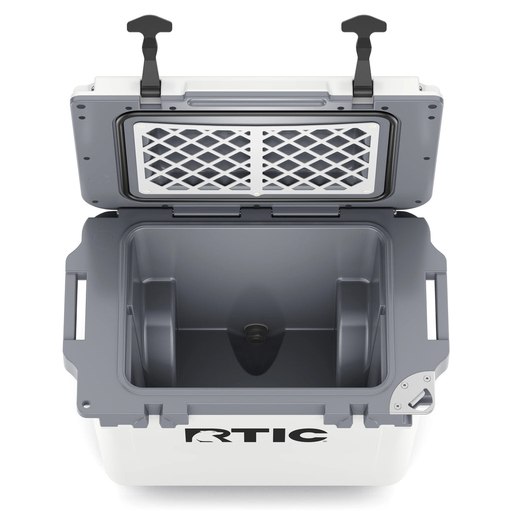 22 QT Ultra-Light Wheeled Cooler