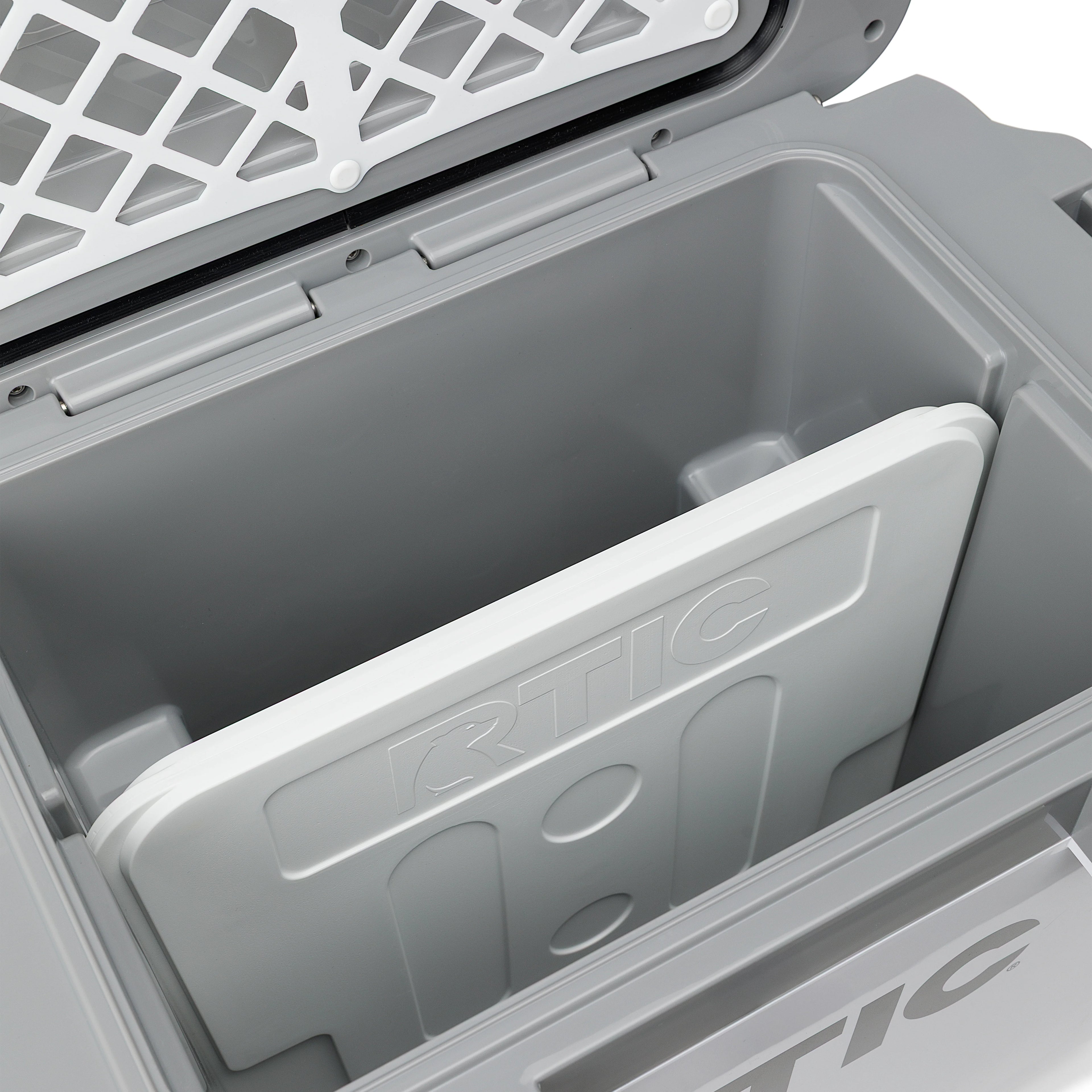 Ultra-Light Cooler Freezable Divider