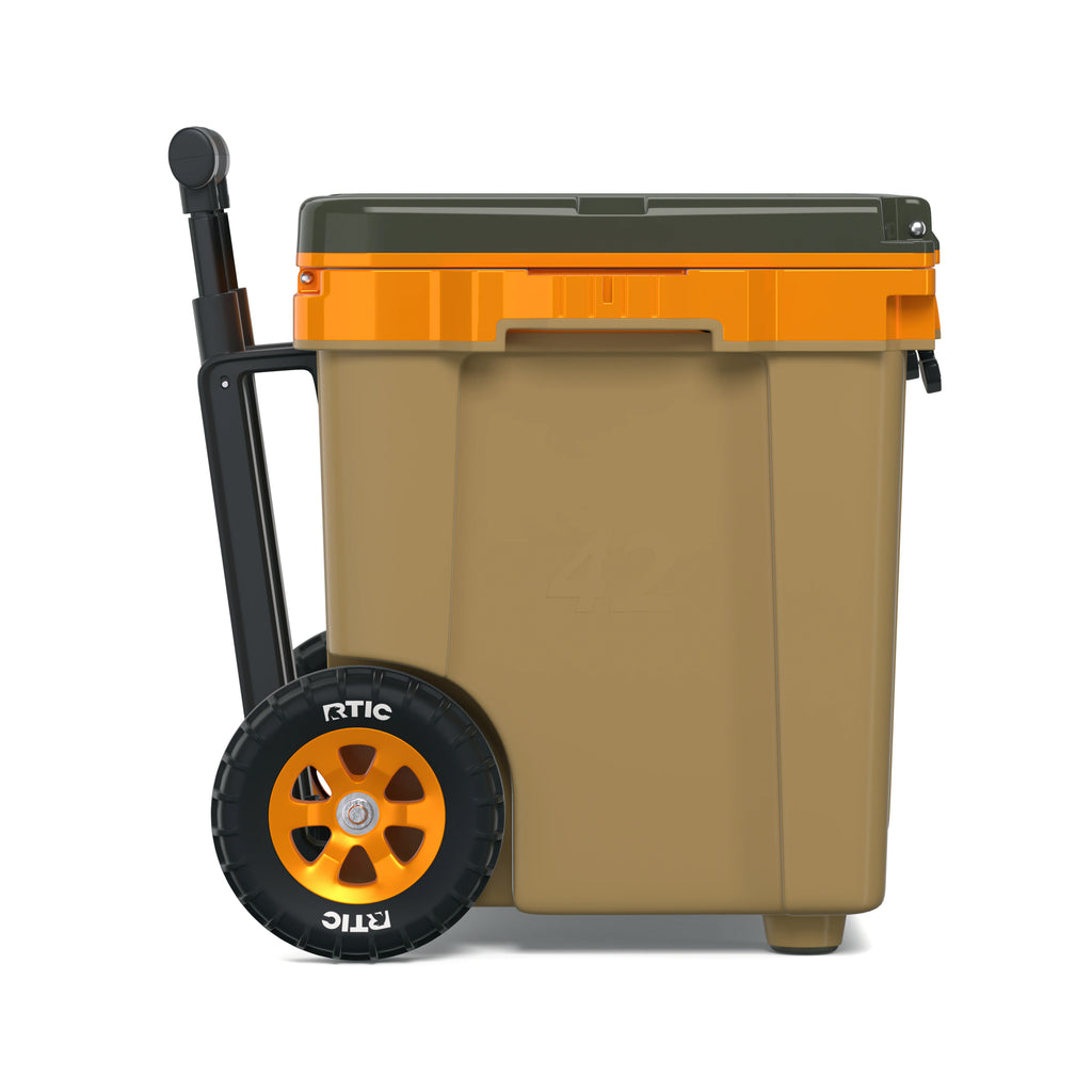 42 QT Ultra-Light Wheeled Cooler