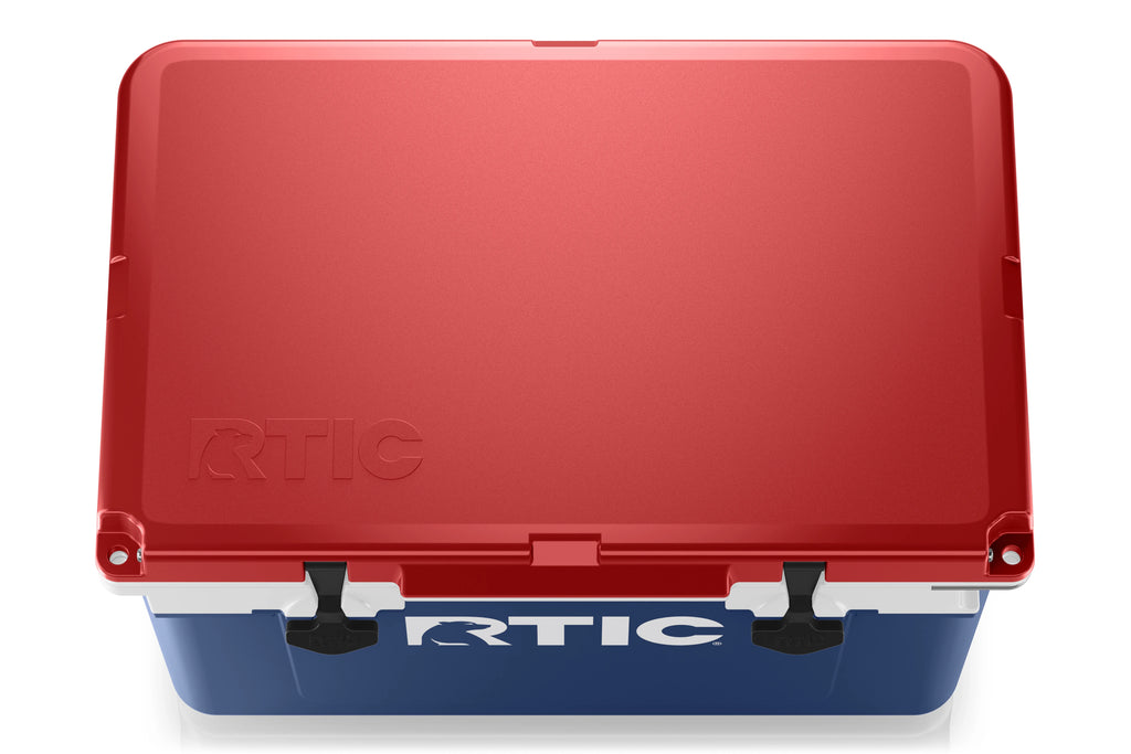 32 QT Ultra-Light Cooler